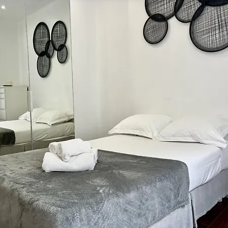 B Op Cocon Du Port - Port Lympia Appartement *